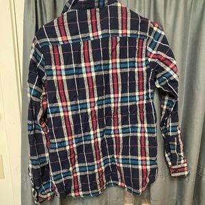 Women’s flannel, size large.
